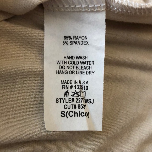 ☠️🌺Floral skull tank - Picture 3 of 3